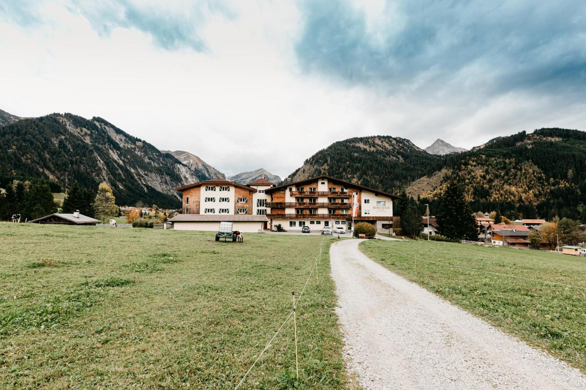 Hotel Hohenfels Tannheim Exterior foto